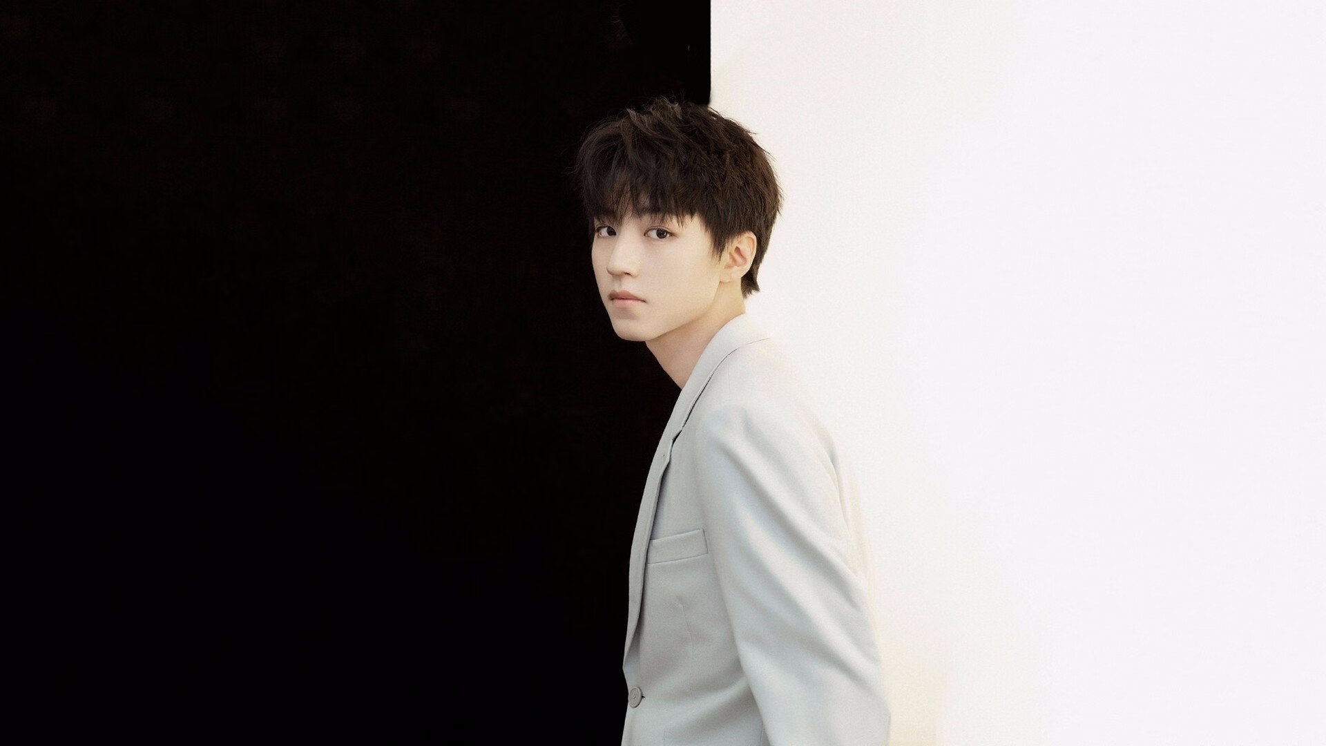 萨默·麦金托什赛后感谢家人和教练，麦金托什还是马金托什