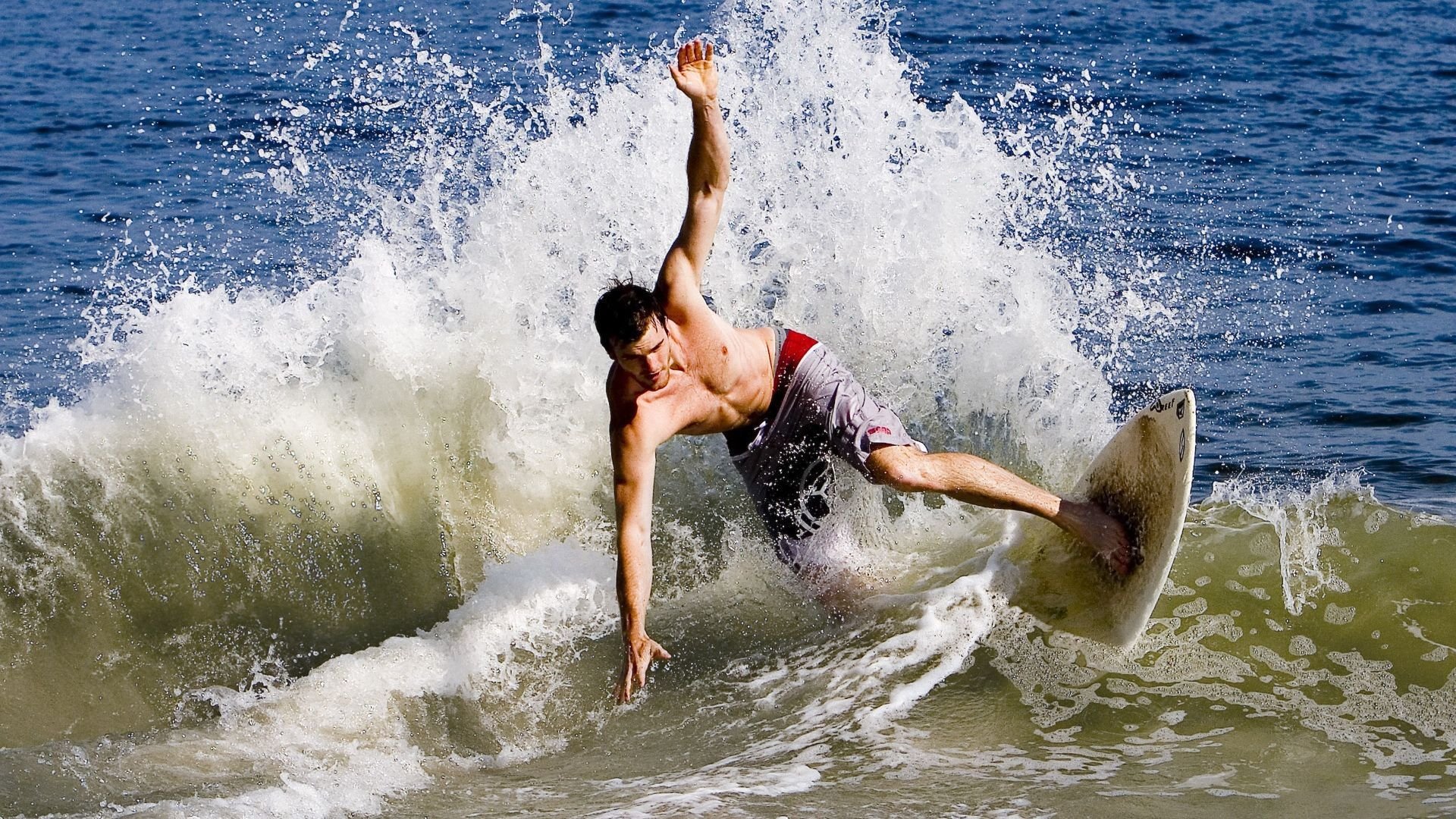 传奇“反击大师”如何让对手胆寒？，传奇反伤boss怎么打