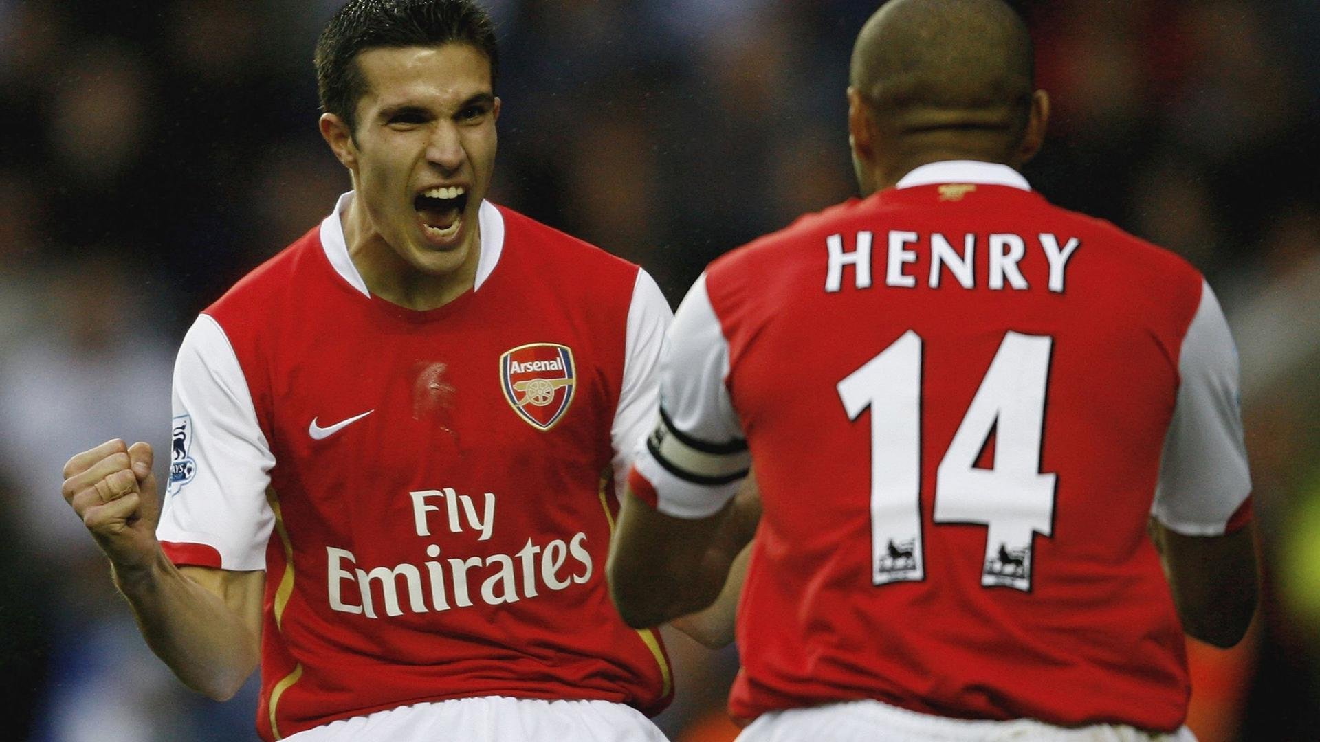 乐鱼在线登录-史上最“燃”关键三分：哪一个瞬间让现场沸腾？